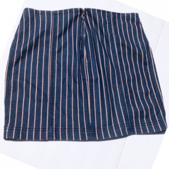 Others Follow Dark Indigo Lexi High Rise Pinstripe Stretch Denim Skirt, Medium - Picture 7 of 16